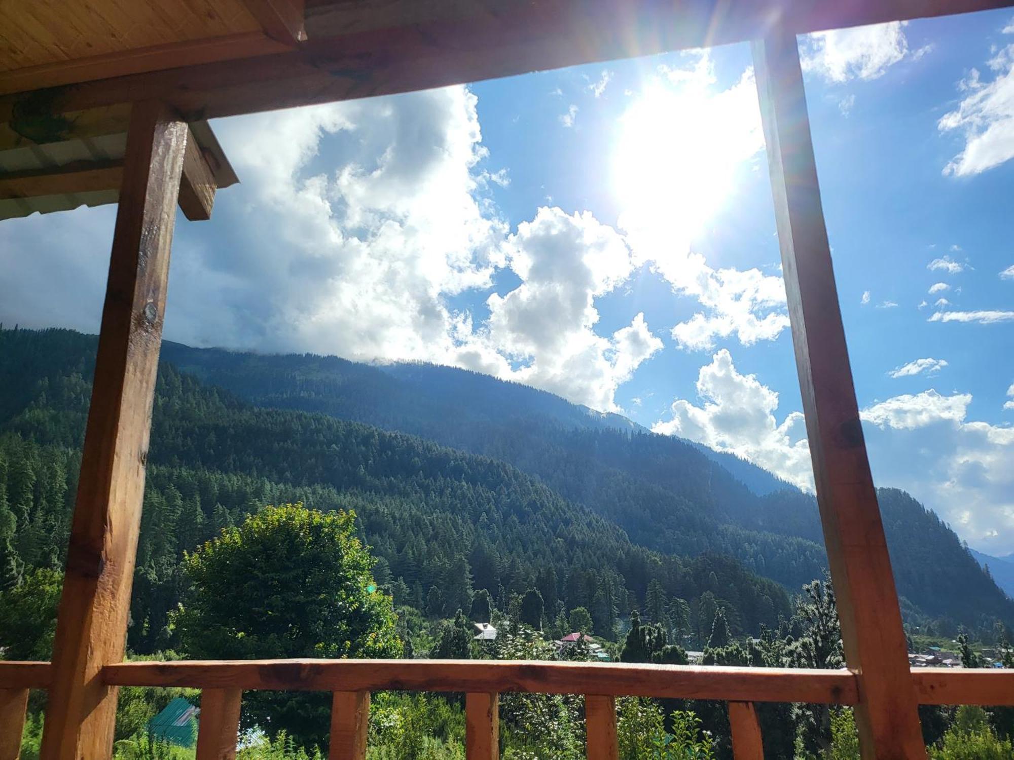 Woodstock Villa Rooms&Entirevilla Tulga Kalgha Εξωτερικό φωτογραφία