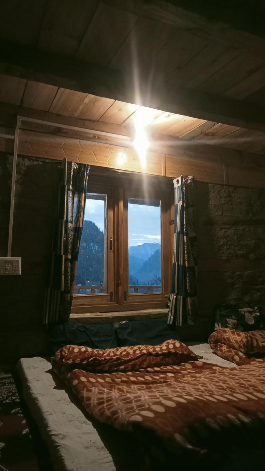 Woodstock Villa Rooms&Entirevilla Tulga Kalgha Εξωτερικό φωτογραφία